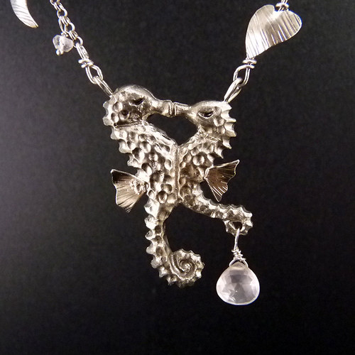 Růžový polibek..amulet