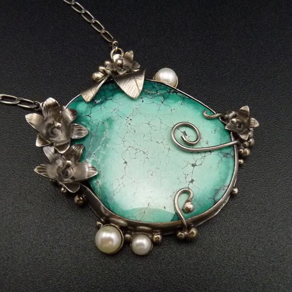 Jasmínový parfém..amulet