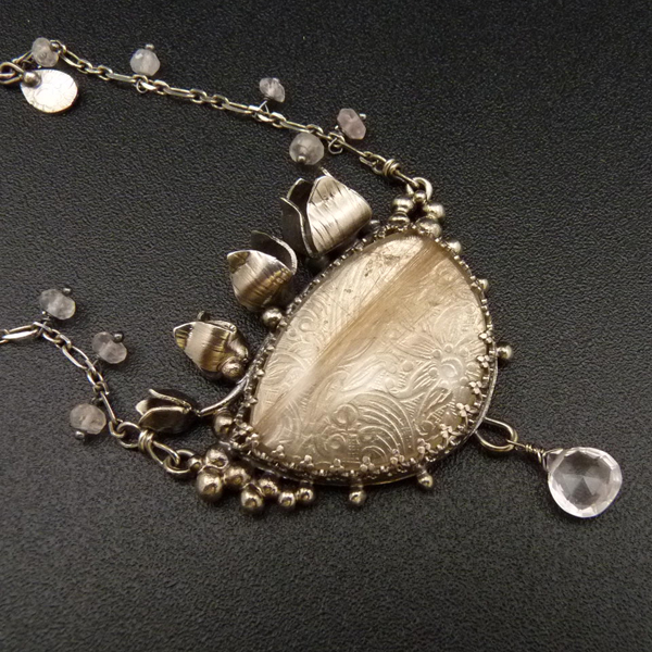 Vůně čisté frézie..amulet