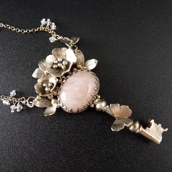 Klíč k rozáriu..amulet