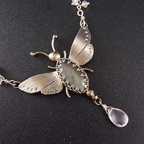 Mystická můrenka..amulet