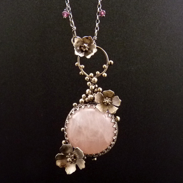 Parfém třešňových květů..amulet