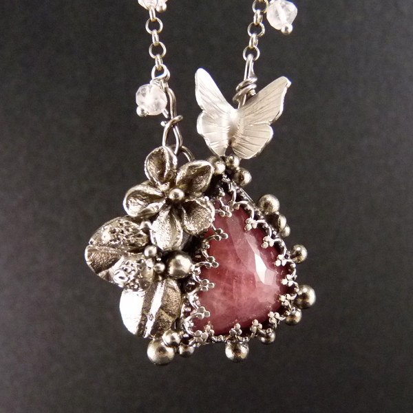 Pařížské jahůdky..amulet