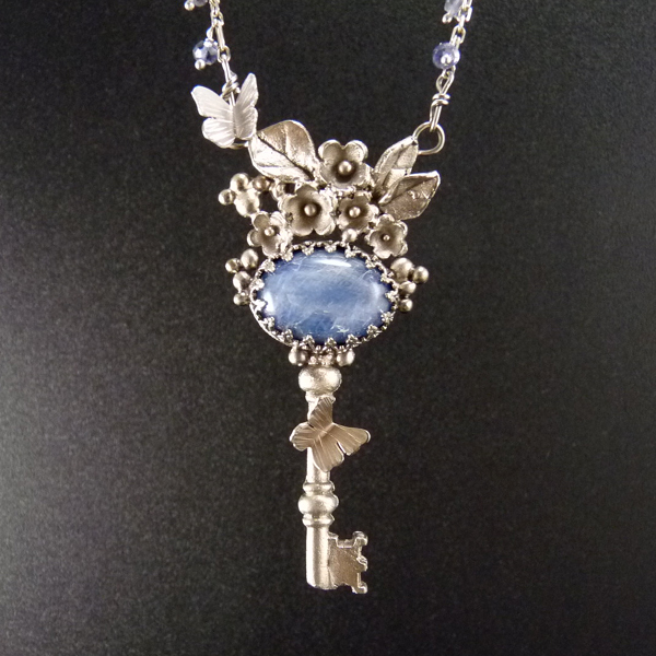 Vzpomínky na Paříž..amulet