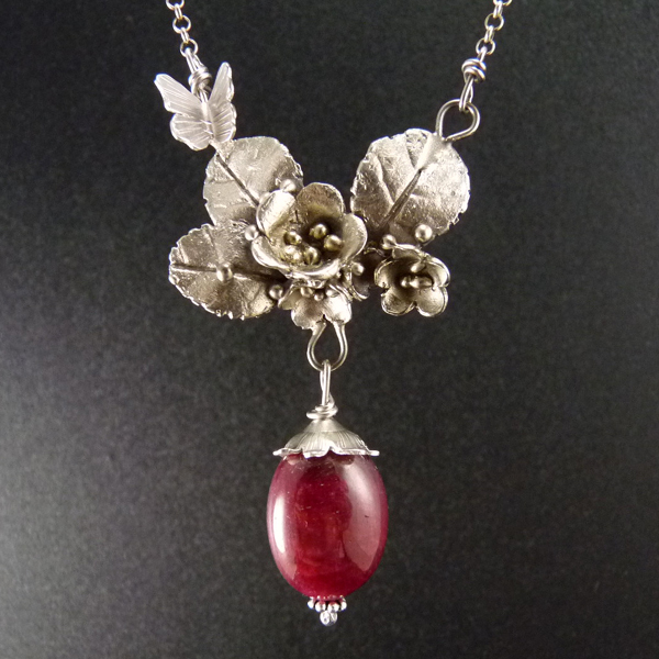 Lahodný šípkový čaj..amulet