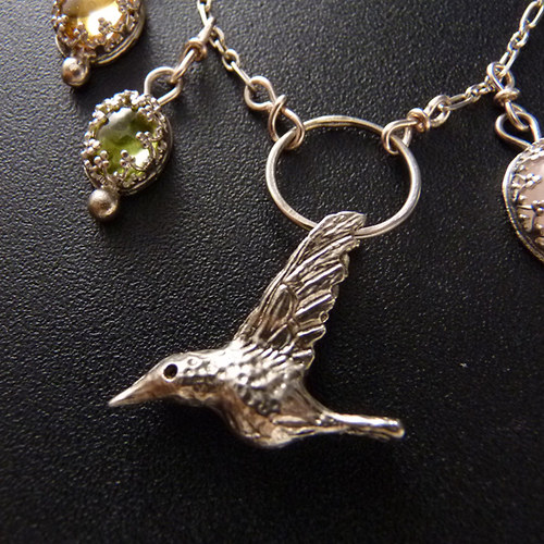 Duhový kolibřík..amulet