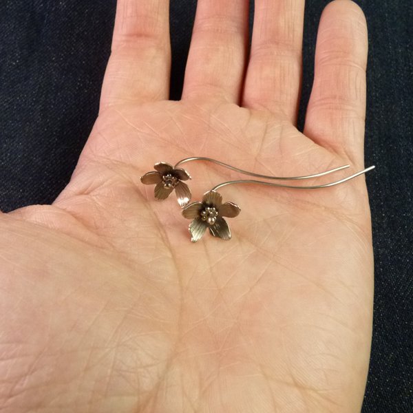 Hrušničkové kvítky