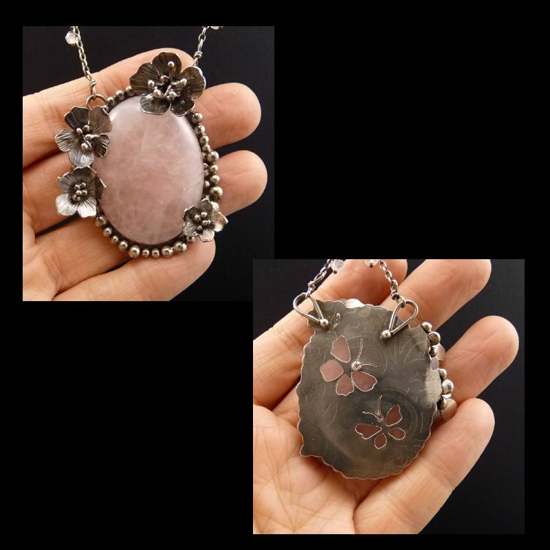 Mandloň v plném květu..amulet