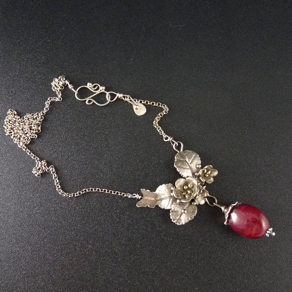 Lahodný šípkový čaj..amulet