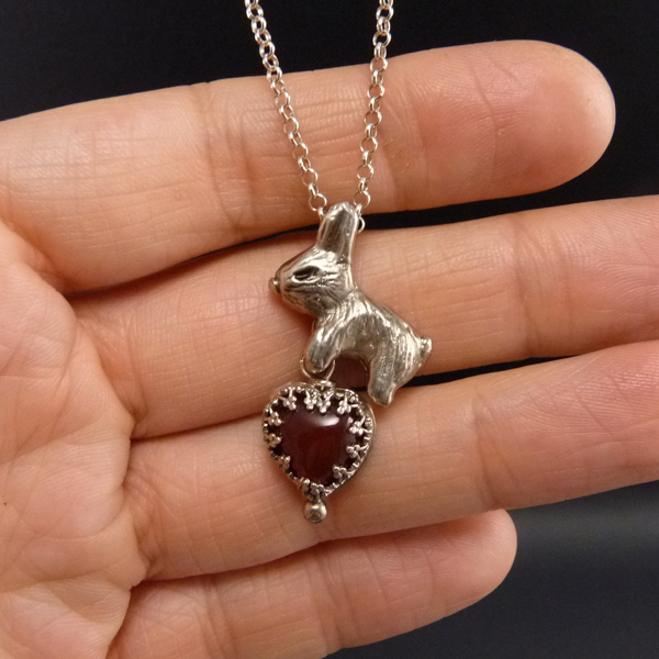 Bílý králík..amulet