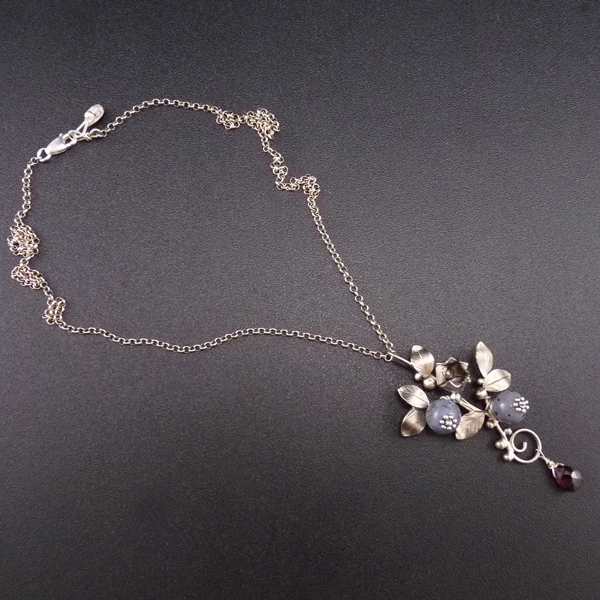 Brobrůvková větvička..amulet