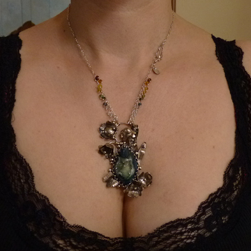 Čarovná zahrada..amulet