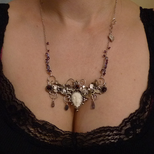 Srdcová královna..amulet