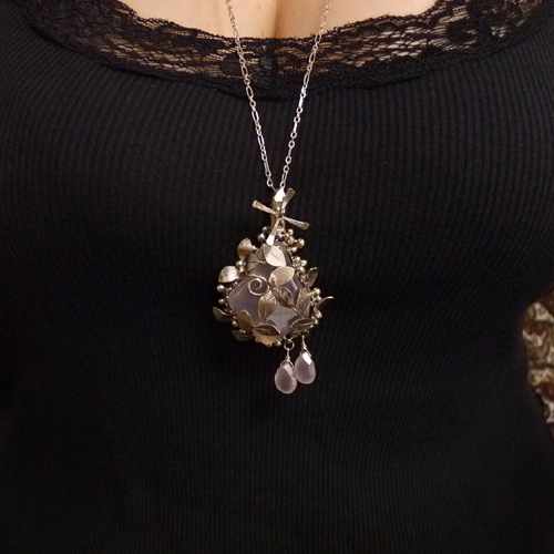 Okvetený větrný mlýn..amulet