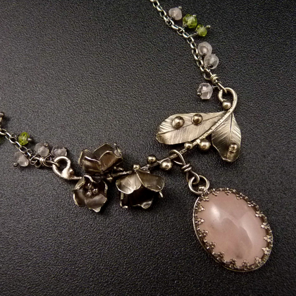 Nevinné kvítky mandloně..amulet