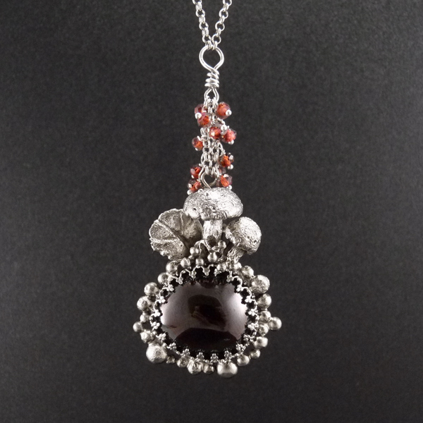 Absolemovy hříbky..amulet