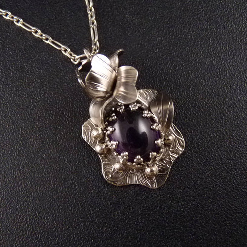 Ametystový iris..amulet
