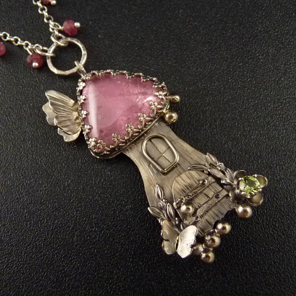 Bydlím si růžově..amulet