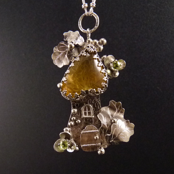 Bydlím si pod dubem..amulet