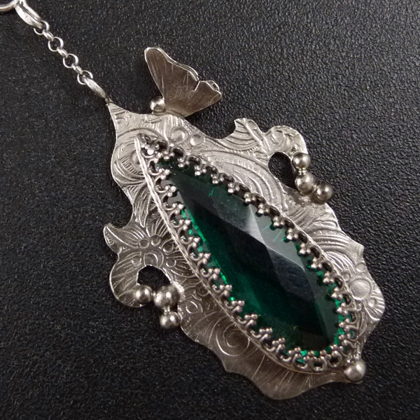 Motýlí arabeska..amulet