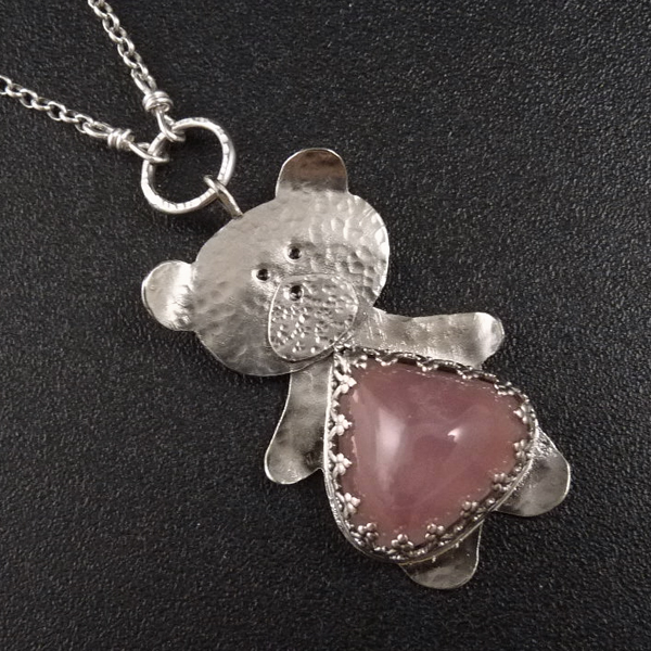 Jsem tak spokojený..amulet