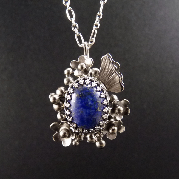 Lapisové pomněnkování..amulet