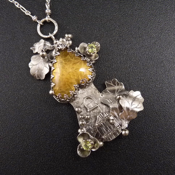 Bydlím si pod dubem..amulet