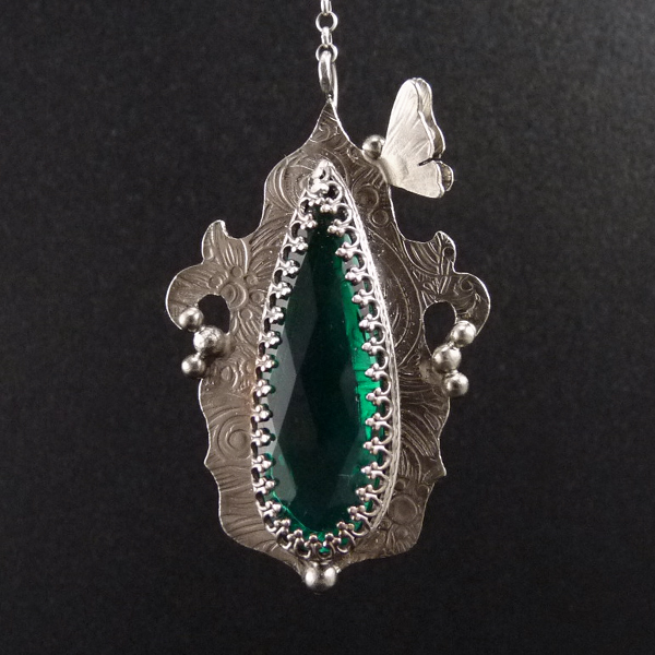Motýlí arabeska..amulet