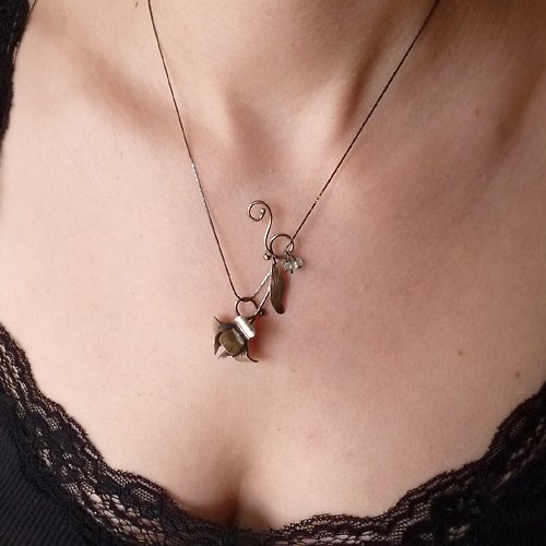 Andělský kosatec..