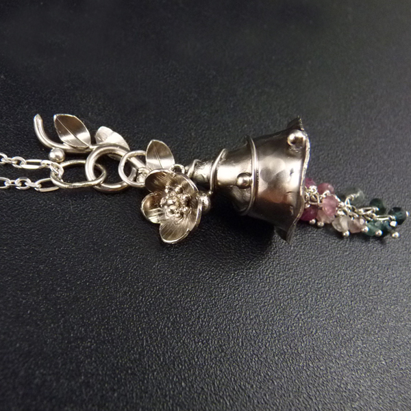 Pomněnkový zvoneček..amulet