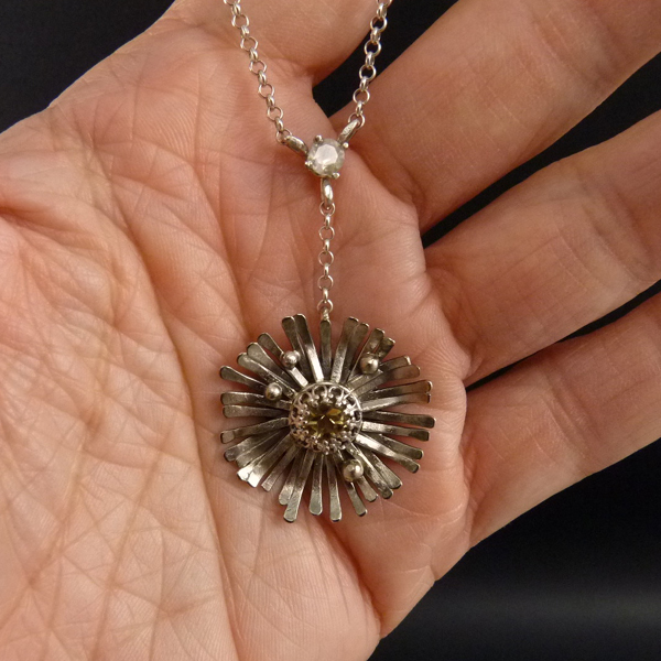 Divoká sedmikráska..amulet