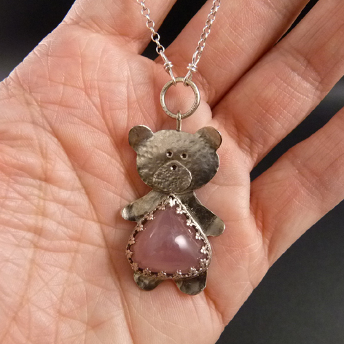 Jsem tak spokojený..amulet