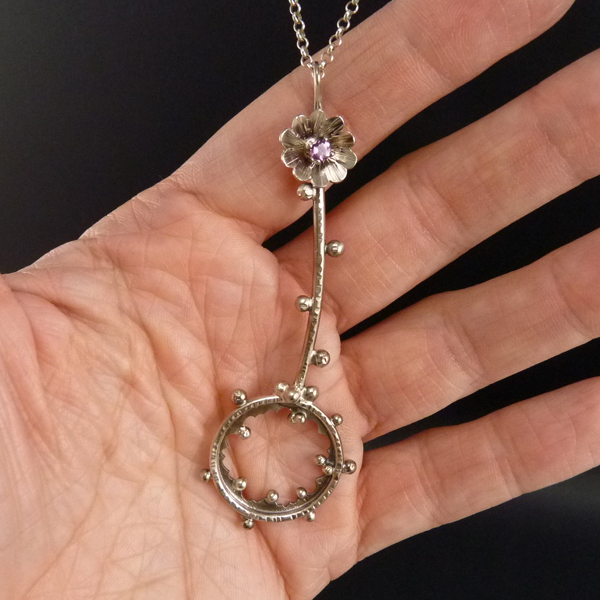 Sedmikráskové bublifukátko..amulet