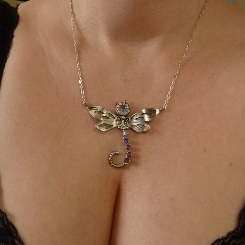 Duhová vážka..amulet
