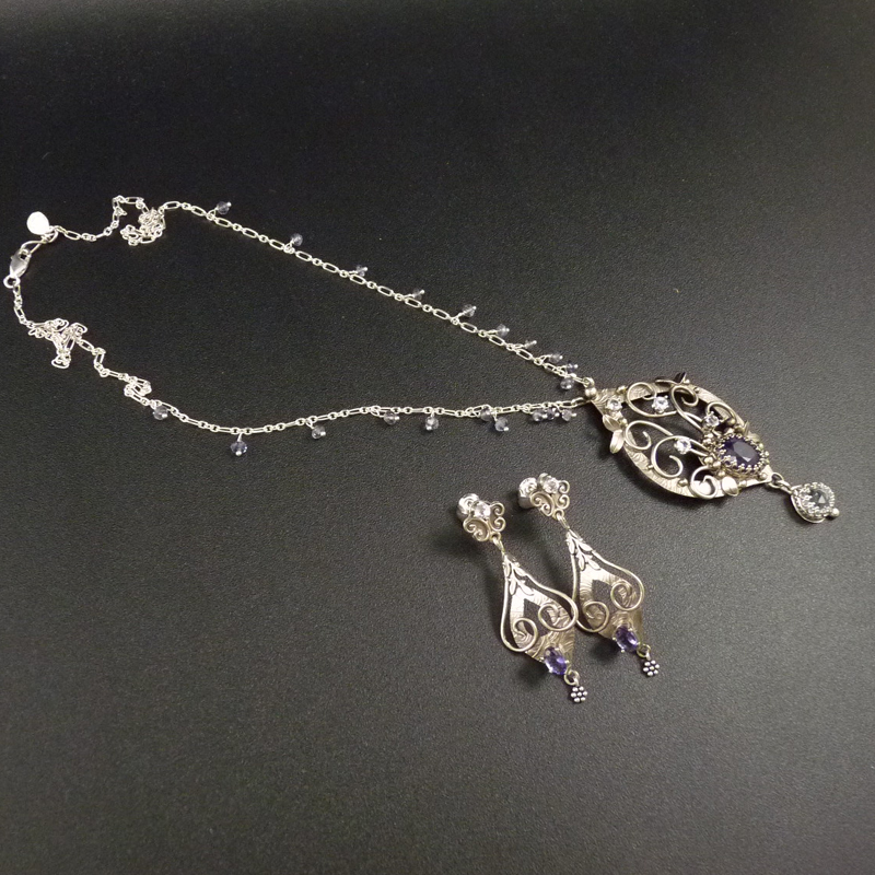 Půlnoční vílí..amulet