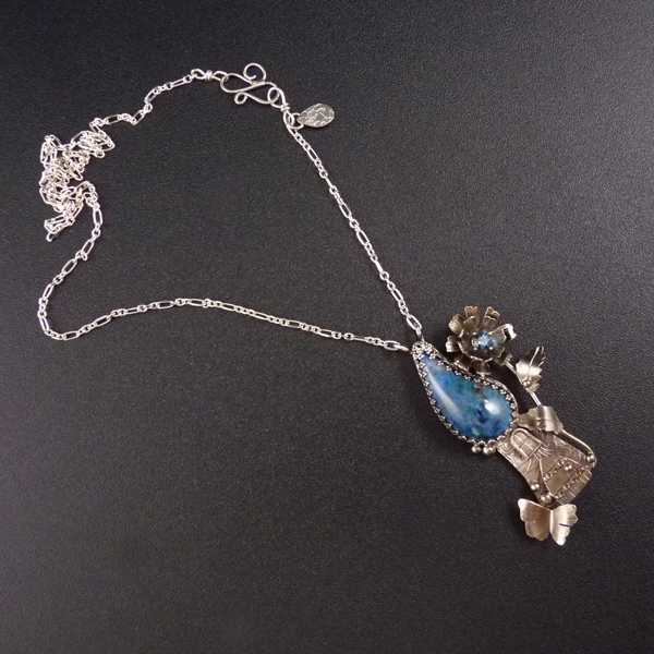 Můj čekankový dům..amulet