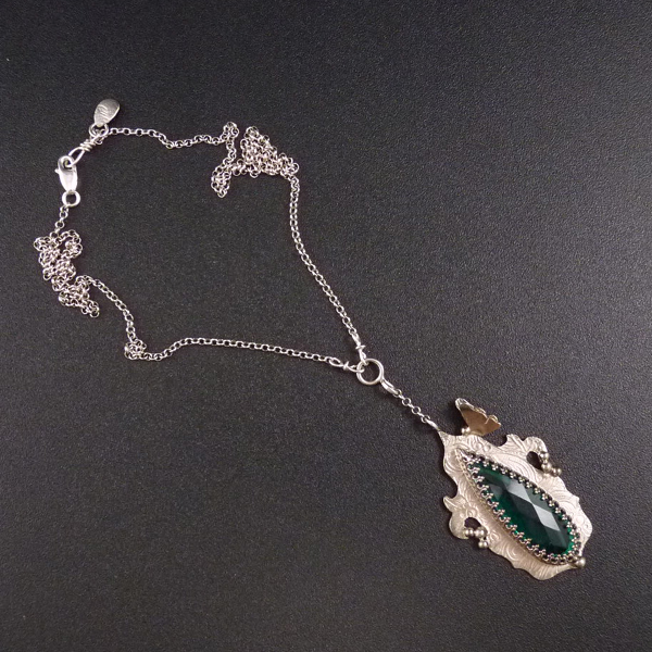 Motýlí arabeska..amulet
