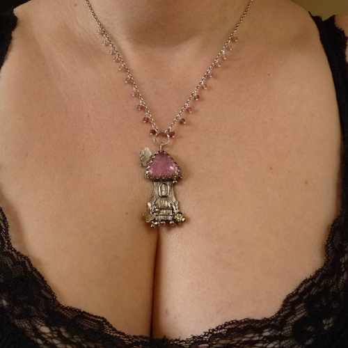 Bydlím si růžově..amulet