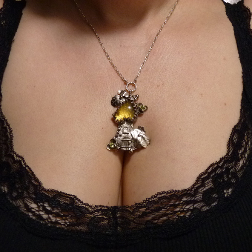 Bydlím si pod dubem..amulet