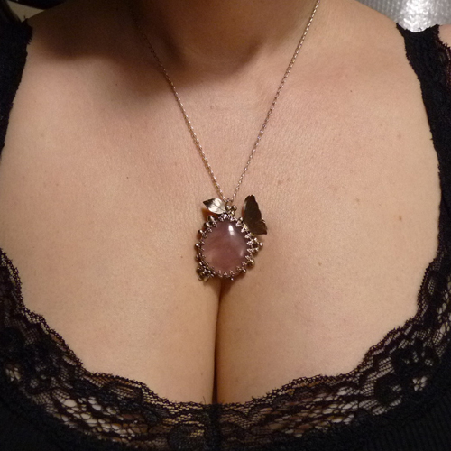 Malé motýlí tajemství VI..amulet