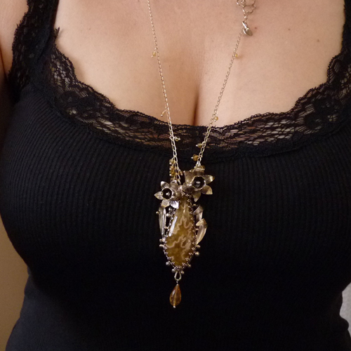 Slunečné narcisy..amulet